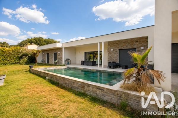 Maison à vendre 6 pièces 142 m² Rochefort-du-Gard