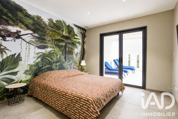 Maison à vendre 6 pièces 142 m² Rochefort-du-Gard