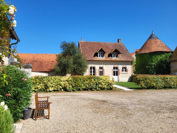 Maison à vendre à Châteauroux dans l'Indre (36000), ref : 11807/438