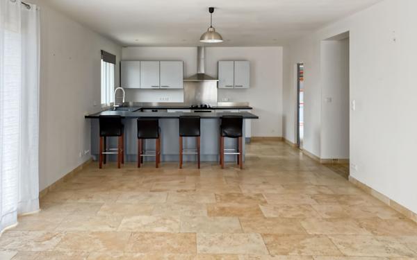 Maison à vendre    8 pièces • 183 m2 Les Mées