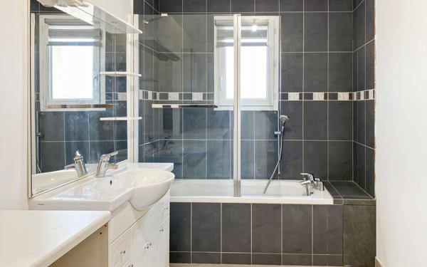 Maison à vendre    8 pièces • 183 m2 Les Mées