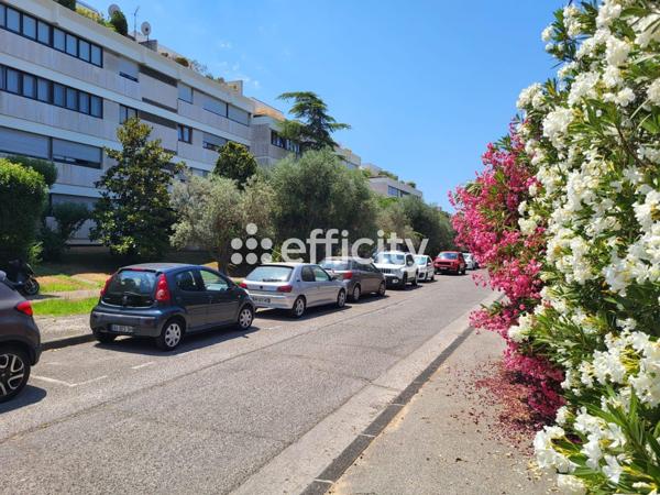 Appartement 4 pièces - 84 m² Exclusivité efficity