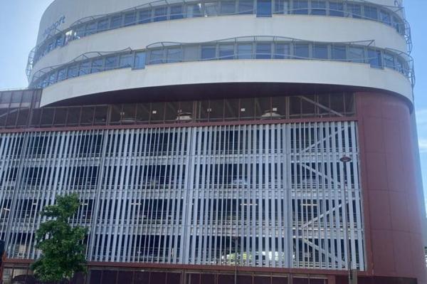 Vente - COMMERCE 890 m 2