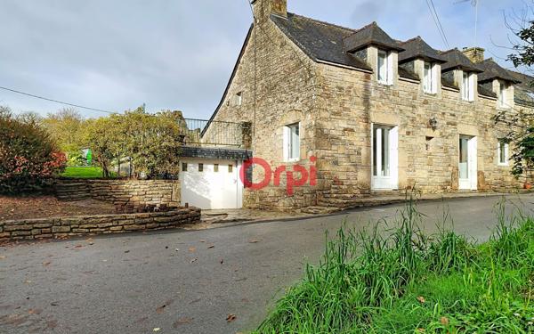 Maison à vendre    5 pièces •  Plumelec