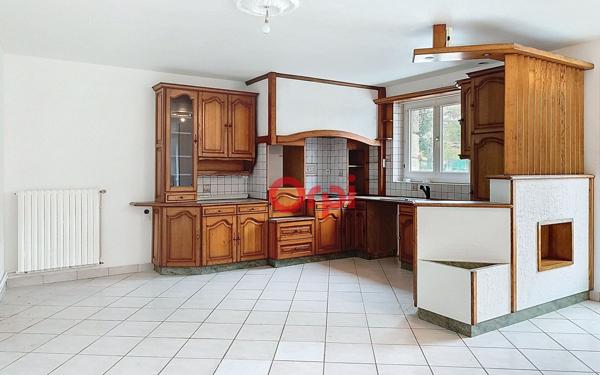 Maison à vendre    5 pièces •  Plumelec