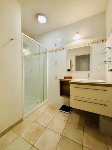 À vendre – Maison d’architecte - 4 chambres – Saint-Lambert-la-Poterie, proche d’Angers