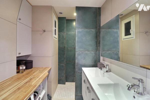 Appartement 3 pièces de 53,88m2 - Rue du Champ de Mars