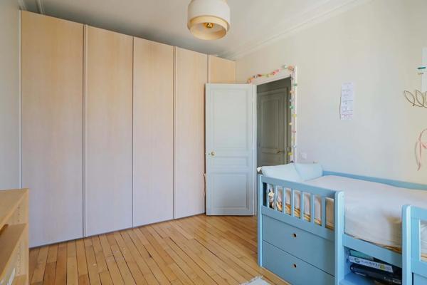 Appartement Paris 15 e - MOTTE-PICQUET / SUFFREN