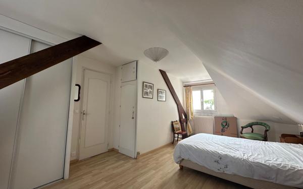 Maison à vendre    7 pièces • 129 m2 Chennevières-sur-Marne