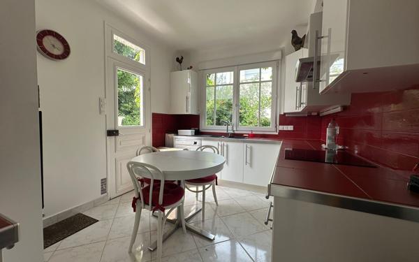 Maison à vendre    7 pièces • 129 m2 Chennevières-sur-Marne