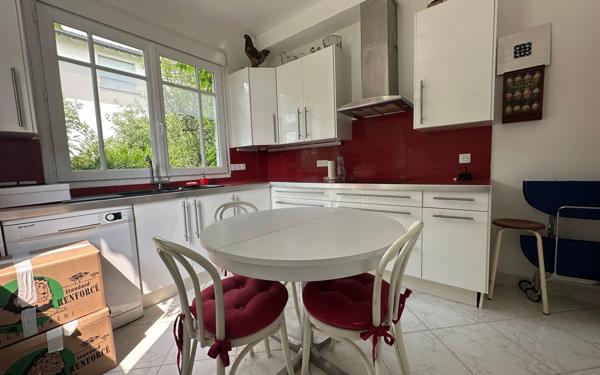 Maison à vendre    7 pièces • 129 m2 Chennevières-sur-Marne