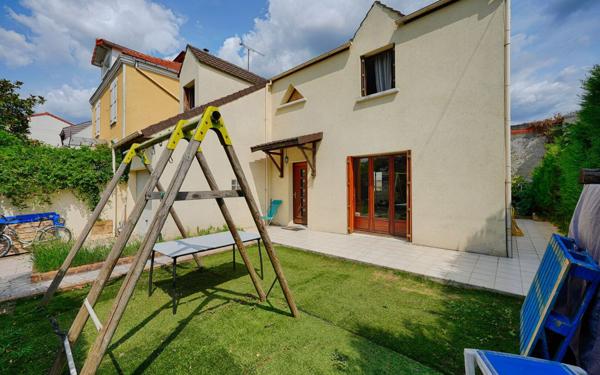 Maison à vendre    5 pièces • 120,84 m2 Joinville-le-Pont