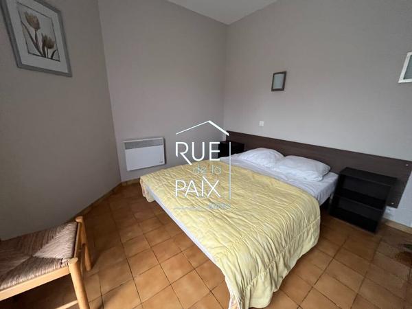 86270 LA ROCHE POSAY Immeuble La Roche Posay 14 pièce(s)