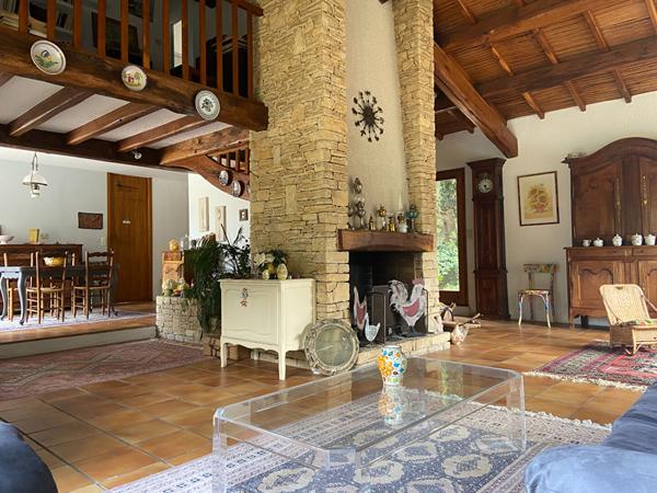 Maison 5 ch. sur terrain de 6 470 m2