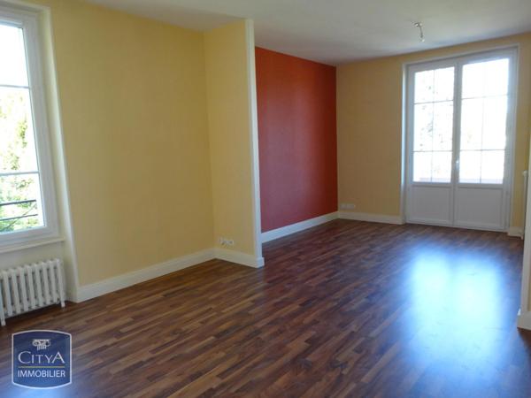 Appartement à louer 3 pièces 87.69m²