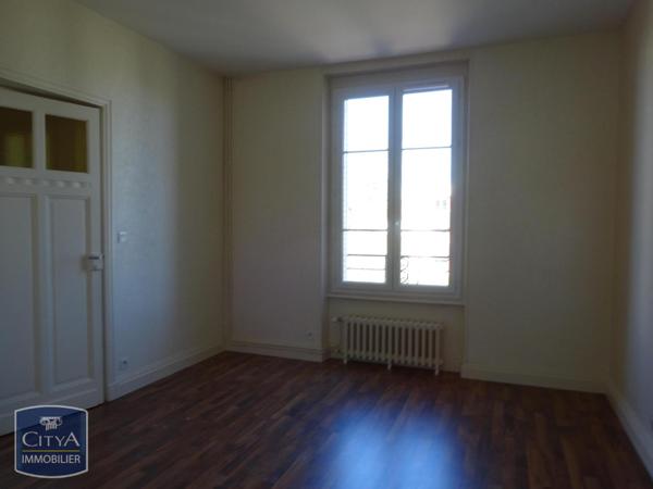 Appartement à louer 3 pièces 87.69m²