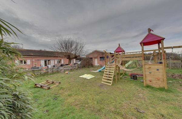 Ensemble immobilier La Ville Dieu Du Temple