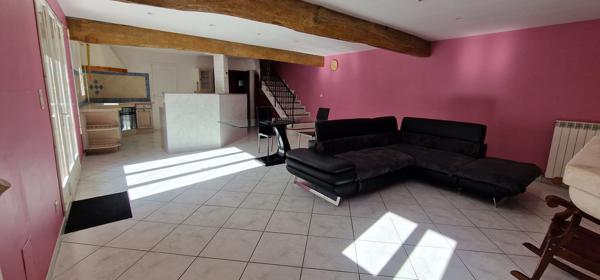 Maison
         5 pièces
        - 162 m²