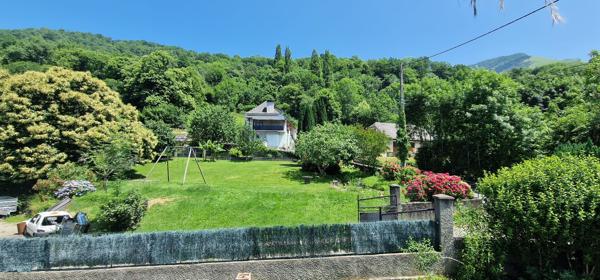 Maison
         5 pièces
        - 162 m²