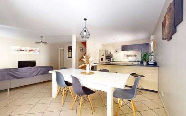 Appartement à vendre    4 pièces • 92 m2 Genay