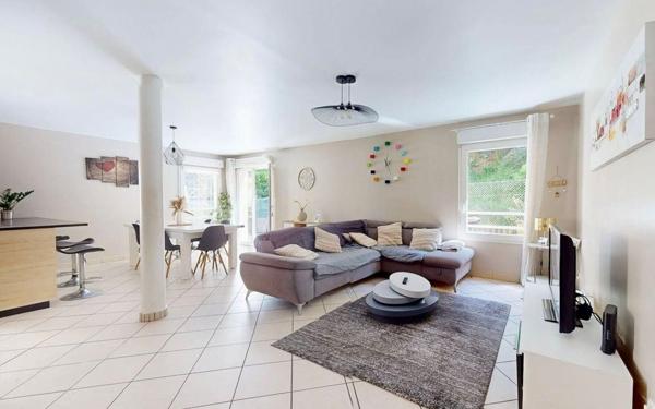 Appartement à vendre    4 pièces • 92 m2 Genay