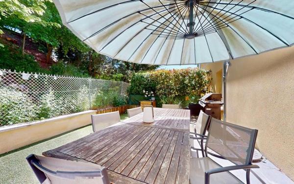 Appartement à vendre    4 pièces • 92 m2 Genay