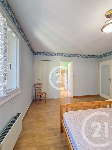 Maison à vendre  5 pièces - 181,02 m2 ST MARTIN DE CRAU - 13