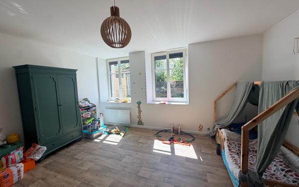 Maison à vendre    4 pièces • 145 m2 Vassincourt