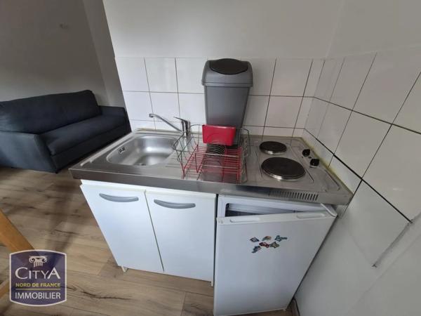 Appartement à louer 1 pièce 17.4m² Saint-Amand-les-Eaux (59230)
