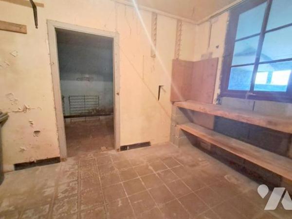 Maison 97 m² à rénover – Fort potentiel au cœur de La Châtaigneraie