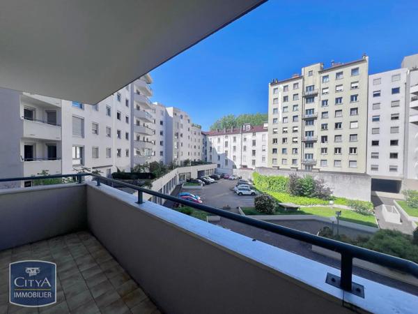 Appartement à louer 3 pièces 67.13m² Villeurbanne (69100)