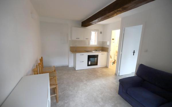 Appartement à vendre    2 pièces • 26,41 m2 Les Mureaux