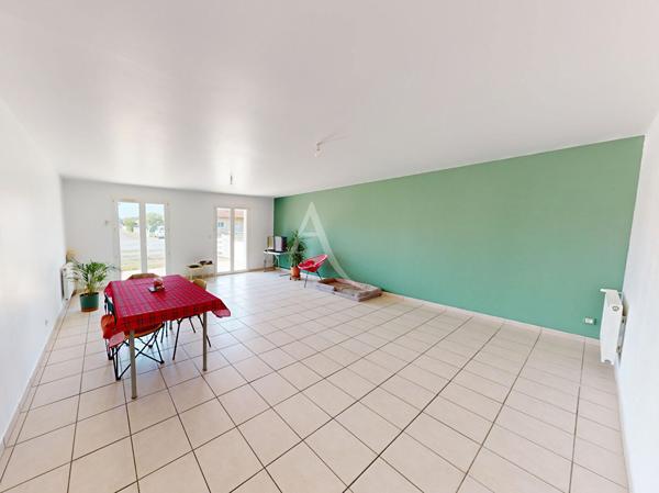 Maison Familiale . Cazeres sur l' Adour