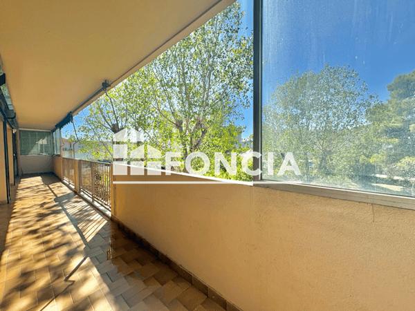 Location Appartement 6 pièces 99.52 m² - La Garde 83130
