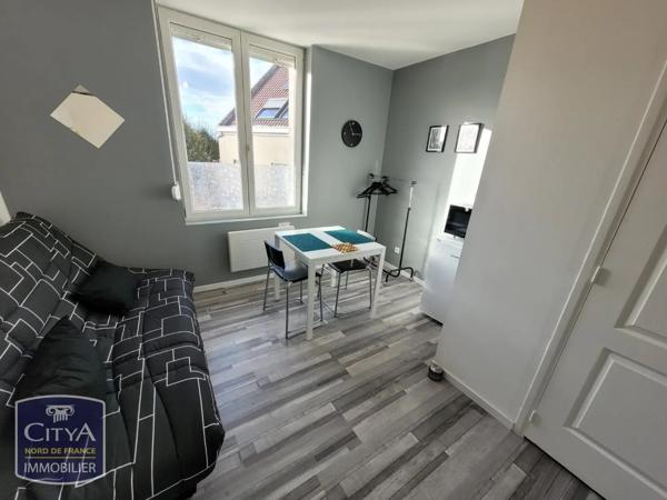 Appartement à louer 13.69m² Douai (59500)