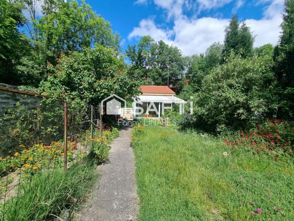 Petite maison 4 faces avec jardin, vue sur les montagnes