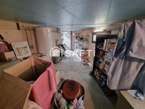 Petite maison 4 faces avec jardin, vue sur les montagnes