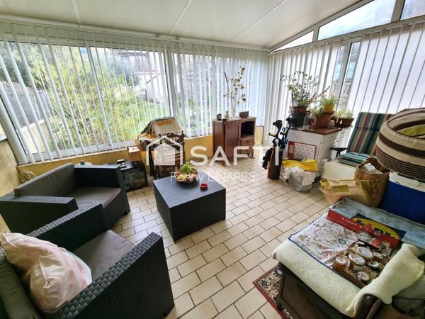 Petite maison 4 faces avec jardin, vue sur les montagnes