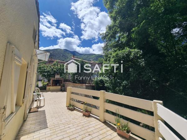 Petite maison 4 faces avec jardin, vue sur les montagnes