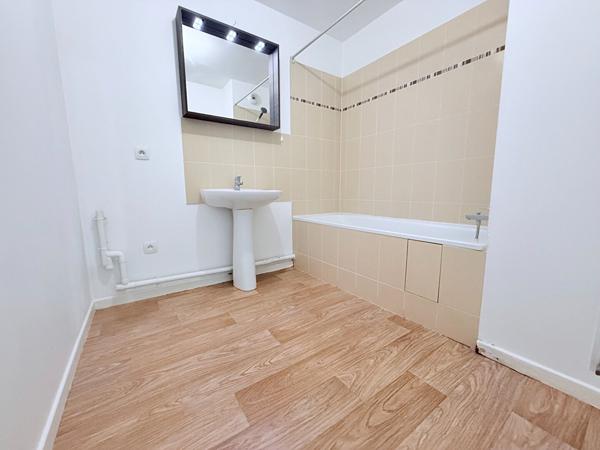 Appartement - 3 pièces - 52,71m²