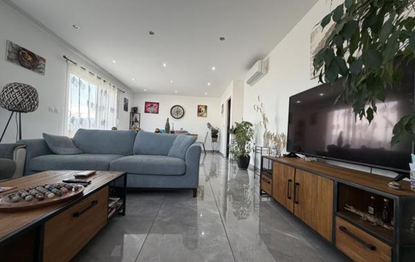 Vente Villa plain pied 125m² parfait état neuf Pont-de-beauvoisin   