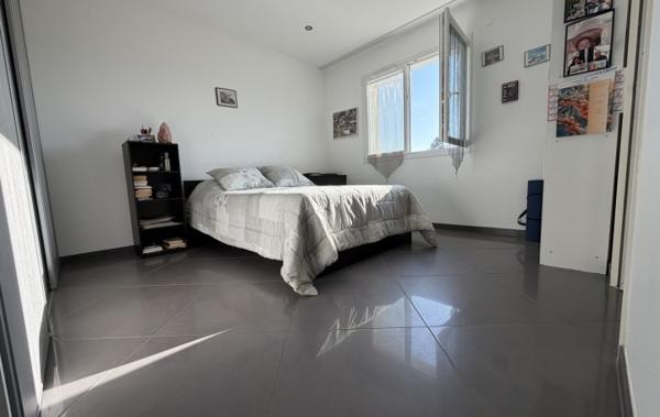 Vente Villa plain pied 125m² parfait état neuf Pont-de-beauvoisin   