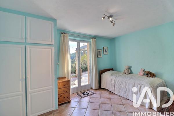 Maison à vendre 5 pièces 187 m² Cotignac