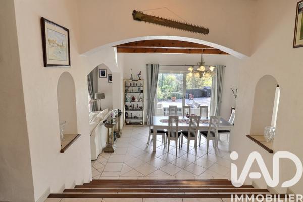 Maison à vendre 5 pièces 187 m² Cotignac