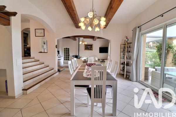 Maison à vendre 5 pièces 187 m² Cotignac