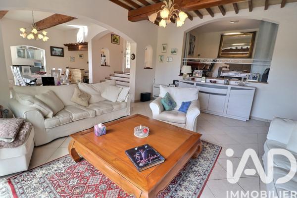 Maison à vendre 5 pièces 187 m² Cotignac