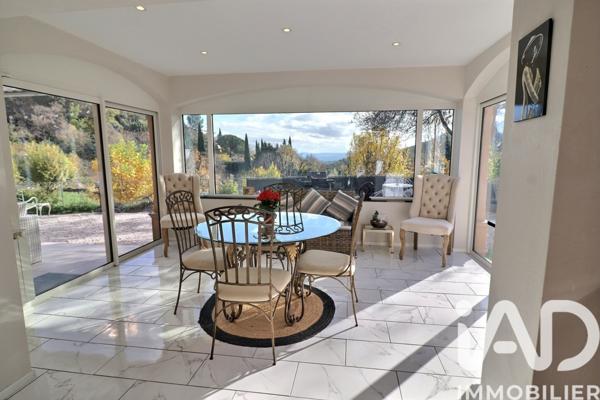 Maison à vendre 5 pièces 187 m² Cotignac
