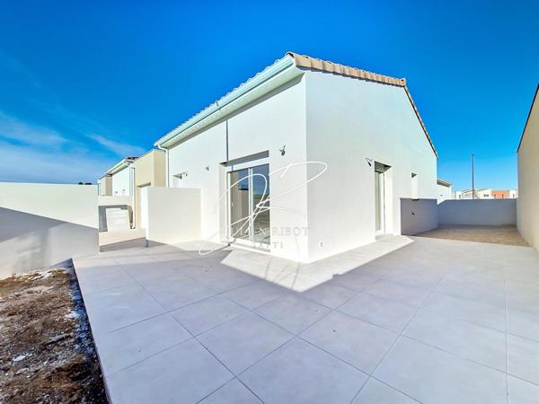 Maison plain pied neuve 88 m² garage FRAIS REDUITS