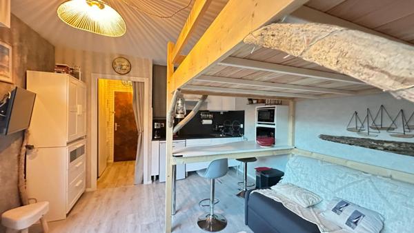 Appartement  Studio 50 m Plage