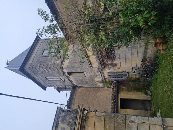 Château à vendre |  Arveyres |  11 pièces | 630 m²